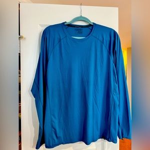 Men’s Patagonia capilene base-layer